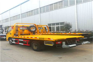 新城附近拖车救援搭电