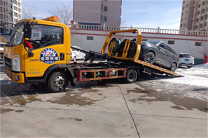 新城救援拖车费用怎么算